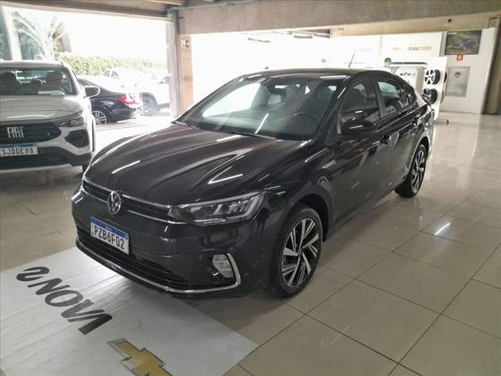 VOLKSWAGEN VIRTUS 1.0 200 TSI HIGHLINE AUTOMÁTICO